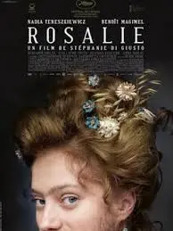 《罗莎莉2023》影评：跨性别少女的爱与痛，一段关于身份认同的深刻旅程